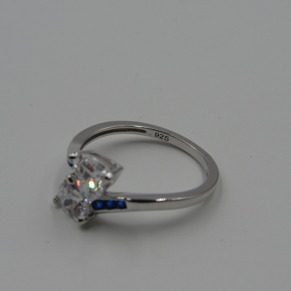 Sterling Silver Clear & Blue CZ Diamond Band Ring - Picture 4 of 5